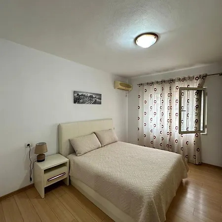 Apartment Blloku Family *
