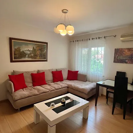 Blloku Family Apartment *